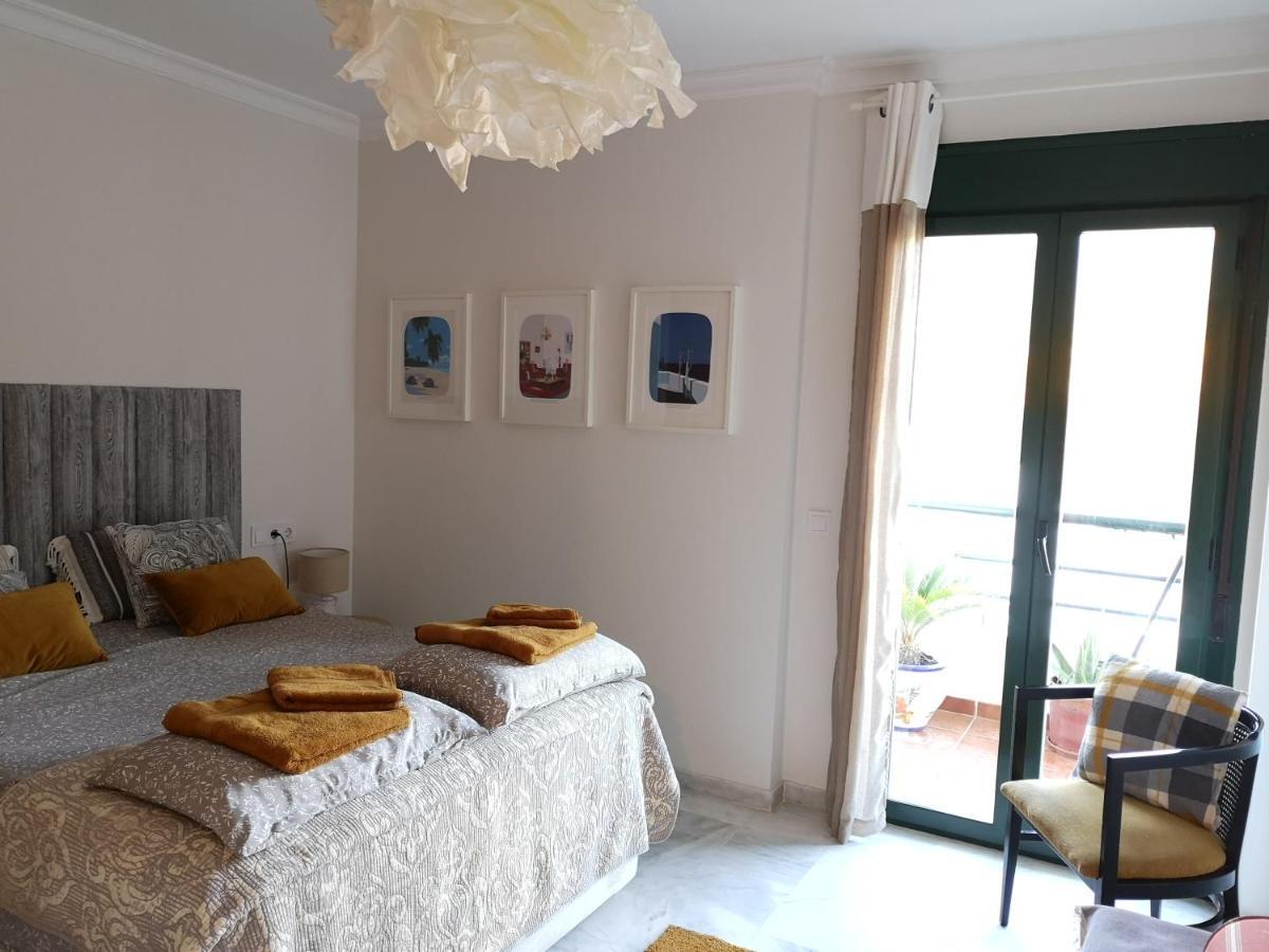 Apartamento Las Brisas 丰希罗拉 外观 照片